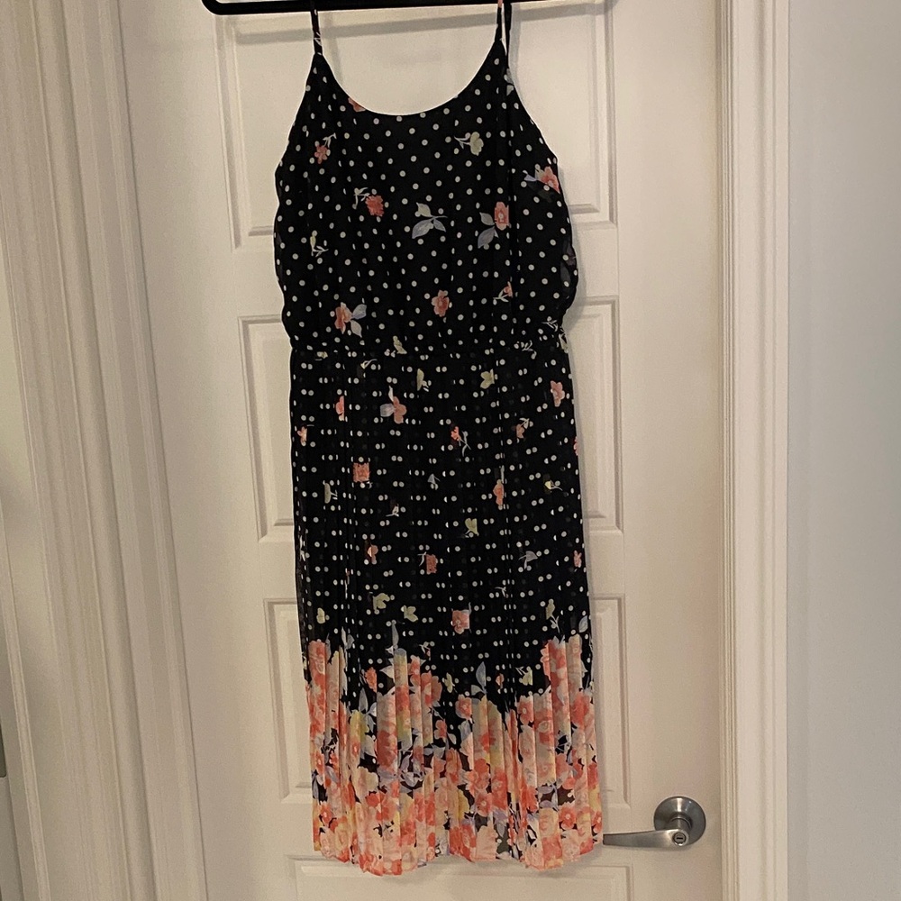 Elle Black and Red Dress